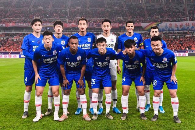 表现出了极 表现出了极