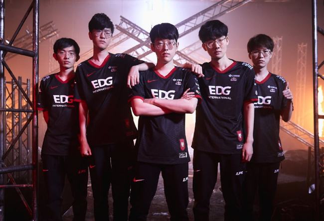 了深刻印象 了深刻印象