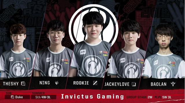 在队友的支 在队友的支