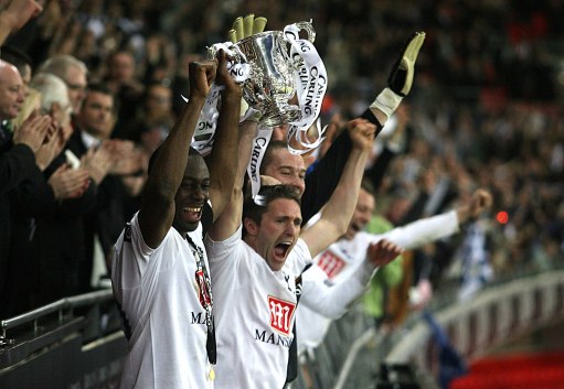 30米内做 30米内做